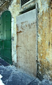 Exitof_Felix_Street_Door