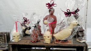 Chocolate stand - anyone wants a chocolate skull?