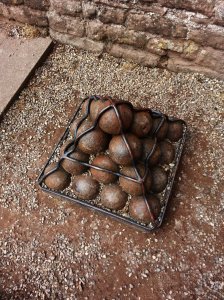 Cannon balls found inside the castle during renovation works in 1920's