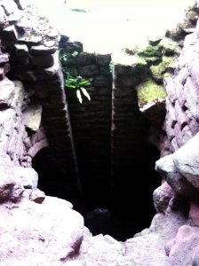 The castle had three public latrine towers for guests and servants and private ones for the owners. The latrine towers were covered by wooden doors to prevent the smell from escaping and were cleaned  regularly by children or small adults - thin enough to climb down the long chimney.