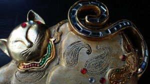 Sweet dreams (are made of this)