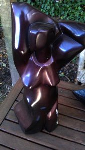 Sally Grant sculpture in the Apple Store Gallery garden