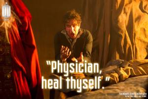 Eight Doctor changing into the War Doctor