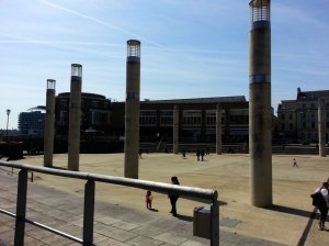 Roald Dahl Plass - circle of illuminating pillars