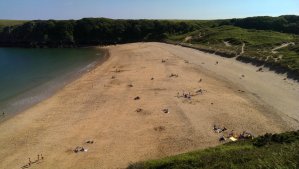 It was a lovely warm day, but as you can see nobody was brave enough to swim - the water was dreadfully cold