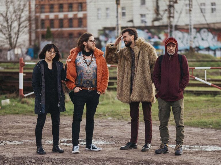 AcidSitter15-768x576